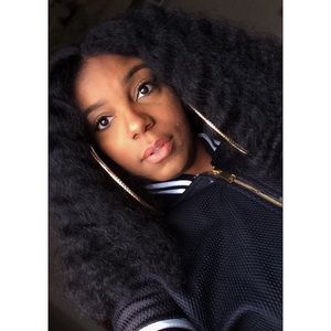 Meet your Posher, Tara